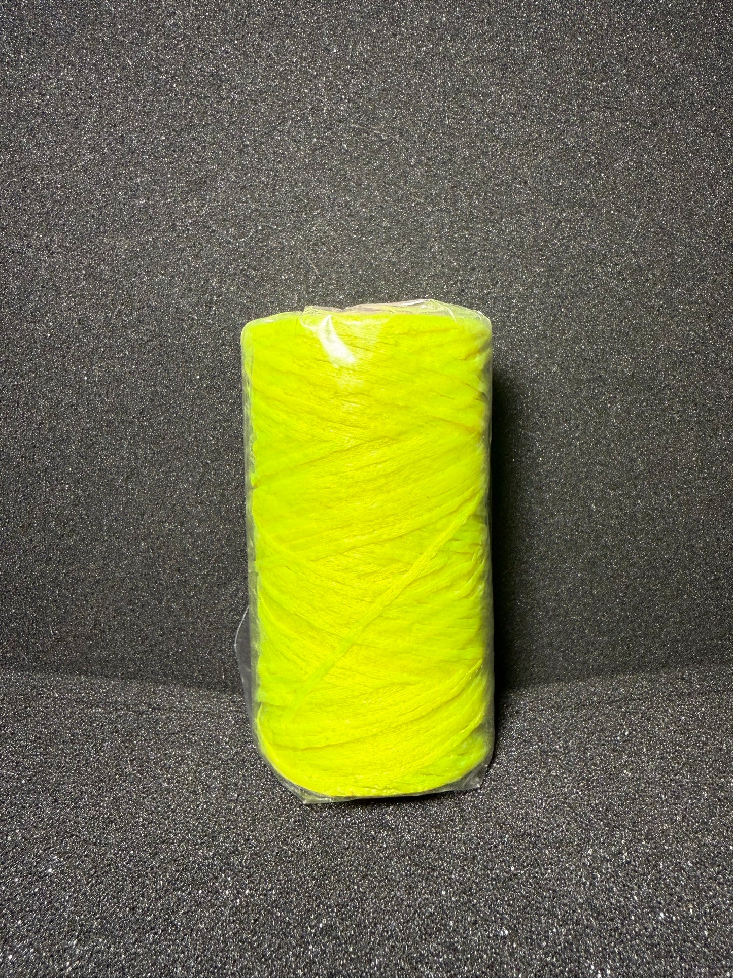 Neon Yellow Wax String (250 Metros)